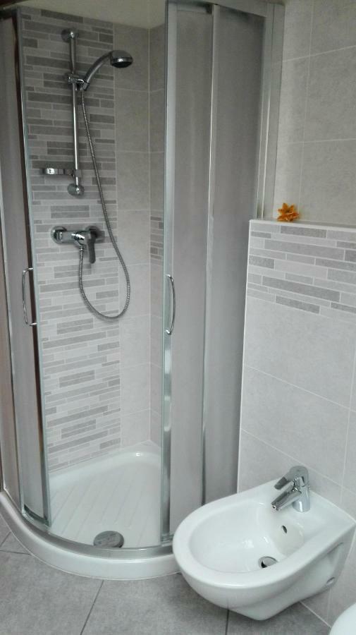 Boschetto Apartment Riva del Garda Bagian luar foto