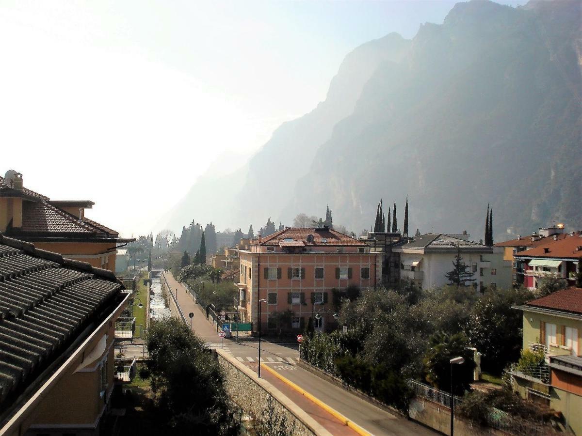 Boschetto Apartment Riva del Garda Bagian luar foto